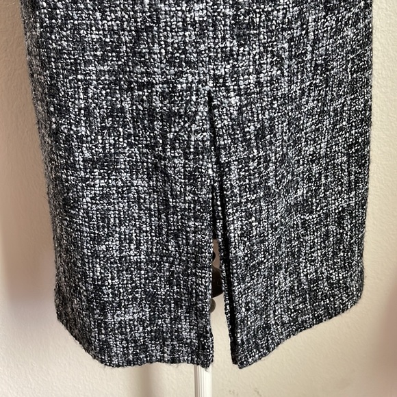 Express woven tweed strapless bow dress with front slit - Picture 4 of 8